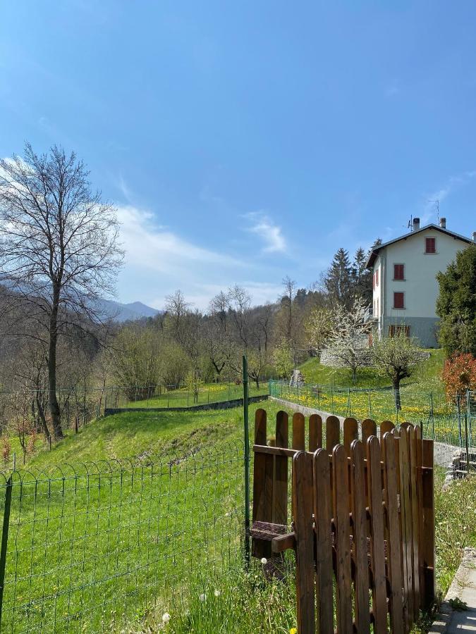 Lanzo D'Intelvi “La Marinella” Apartment Luaran gambar