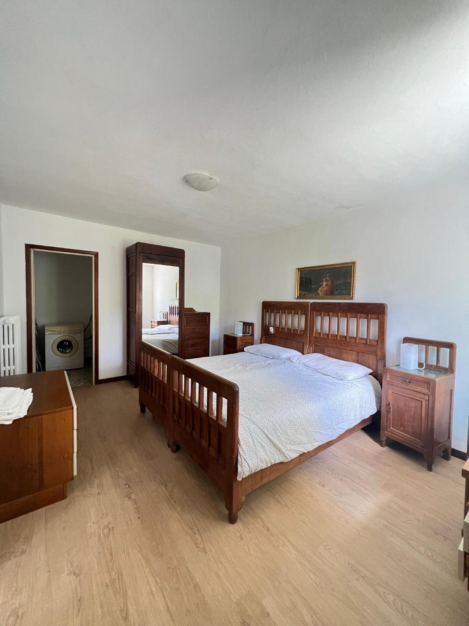 Lanzo D'Intelvi “La Marinella” Apartment Luaran gambar